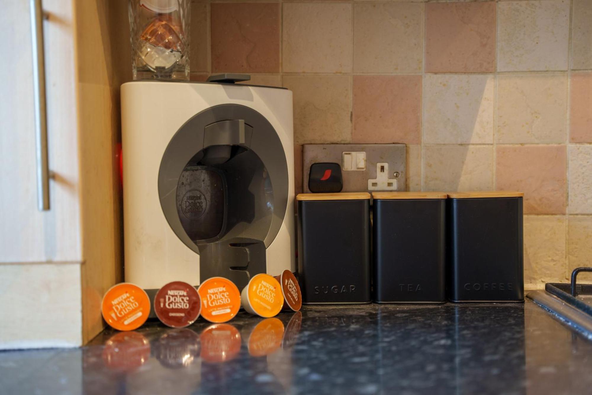 Stay With Airhgt @ Luxe Apartment In Central Harrogate Esterno foto