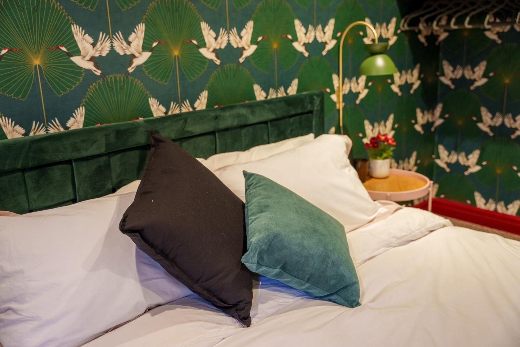 Stay With Airhgt @ Luxe Apartment In Central Harrogate Esterno foto
